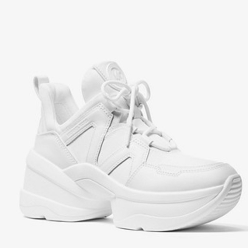 MICHAEL KORS SIZE 6.5 OLYMPIA SNEAKERS